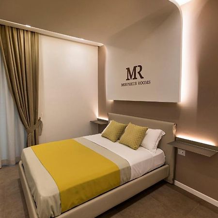 Morpheus Rooms Наполи Екстериор снимка